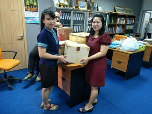 ภาพผู้ร่วมบริจาคสิ่งของ