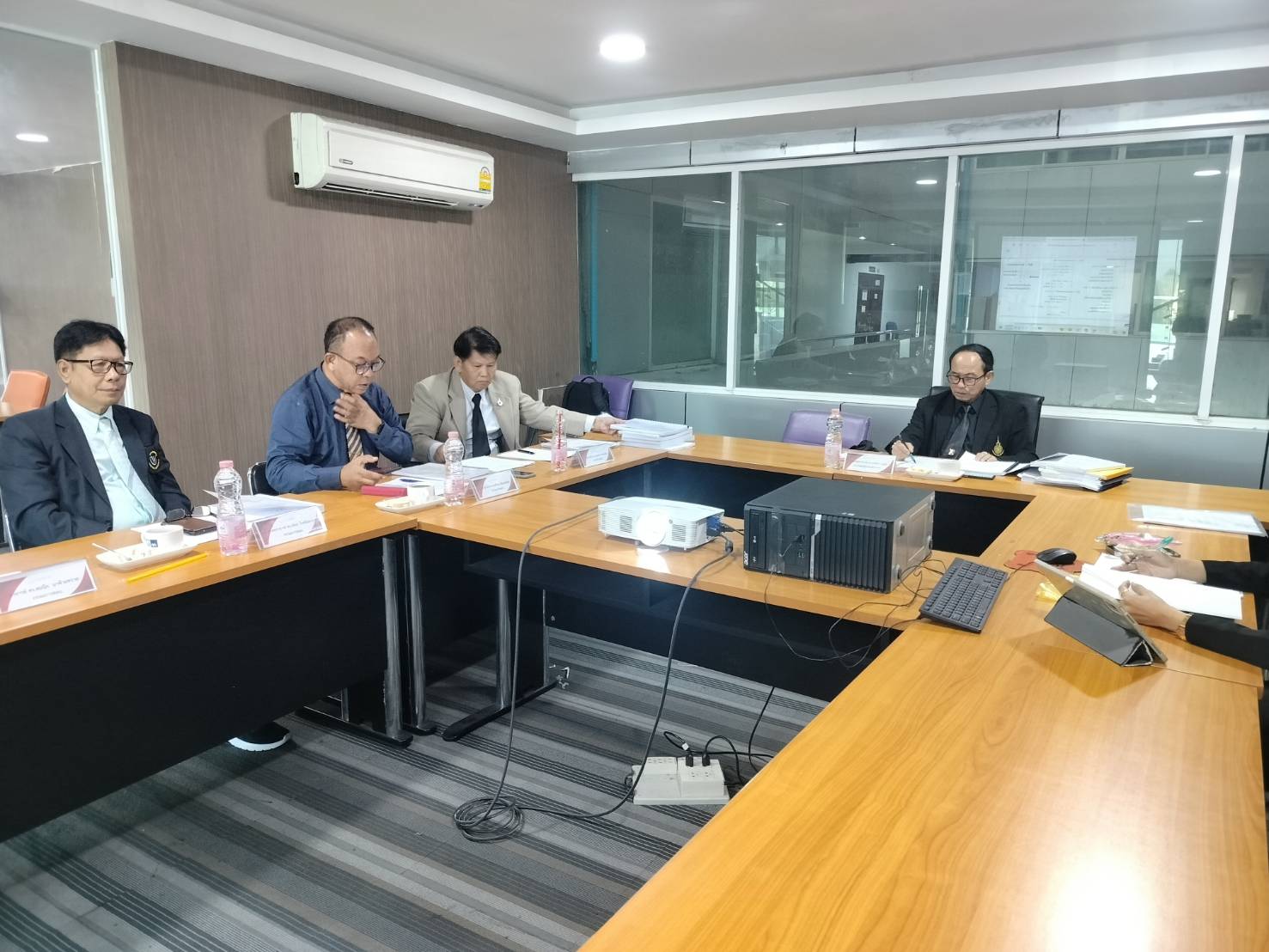 การสอบวิทยานิพนธ์/สารนิพนธ์ หลักสูตรศึกษาศาสตรมหาบัณฑิต สาขาวิชาการบริหารการศึกษา