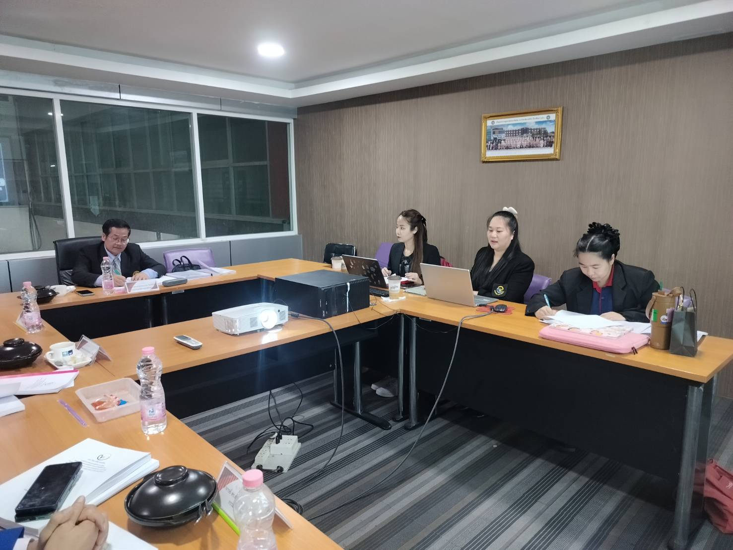 การสอบวิทยานิพนธ์/สารนิพนธ์ หลักสูตรศึกษาศาสตรมหาบัณฑิต สาขาวิชาการบริหารการศึกษา
