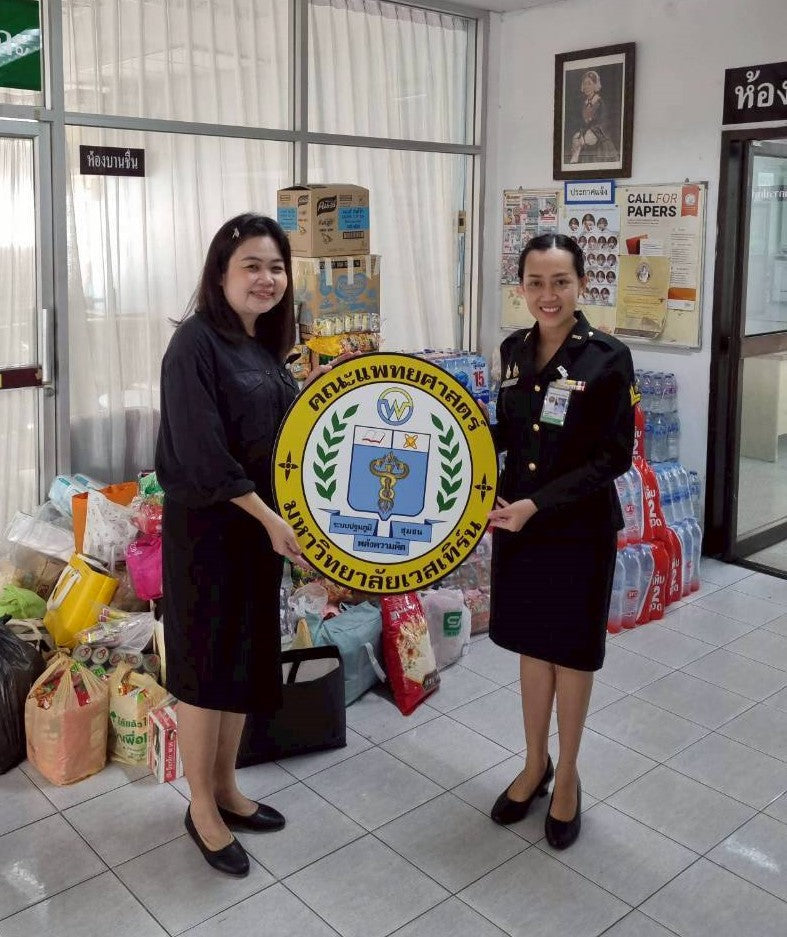 ส่งมอบของรับบริจาค เพื่อช่วยเหลือผู้ประสบอุทกภัย ในพื้นที่อำเภอหาดใหญ่ จังหวัดสงขลา