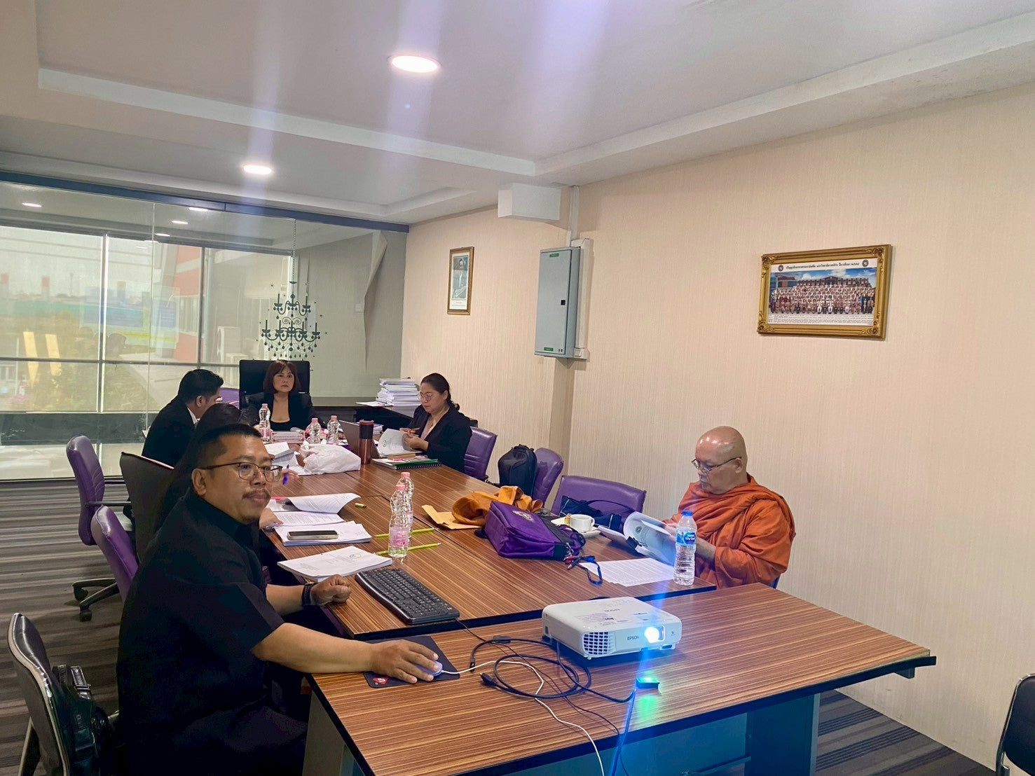 การสอบวิทยานิพนธ์ สารนิพนธ์ หลักสูตรนิติศาสตรมหาบัณฑิต